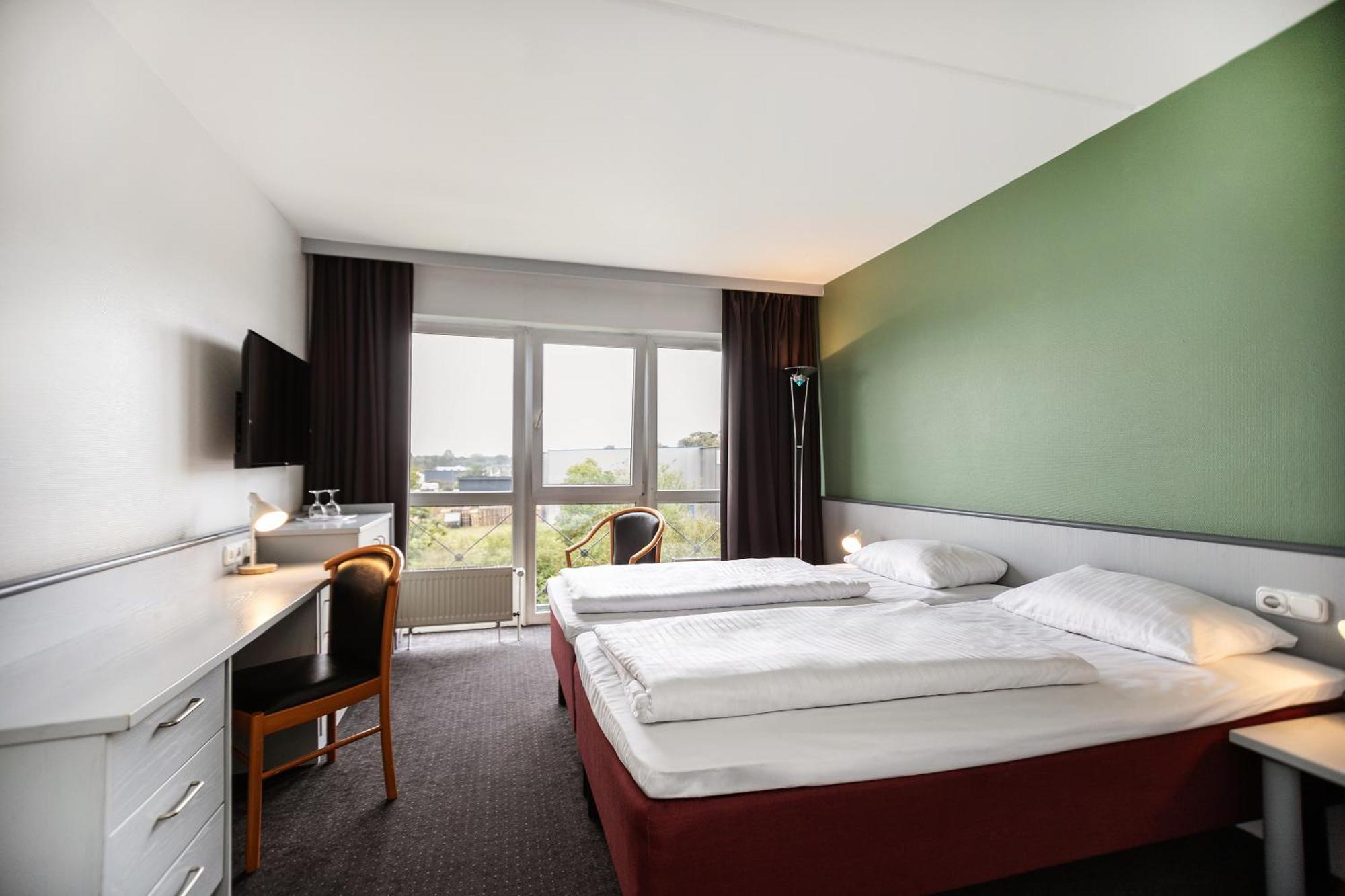 Hotel Good Morning + Bad Oldesloe Exterior foto