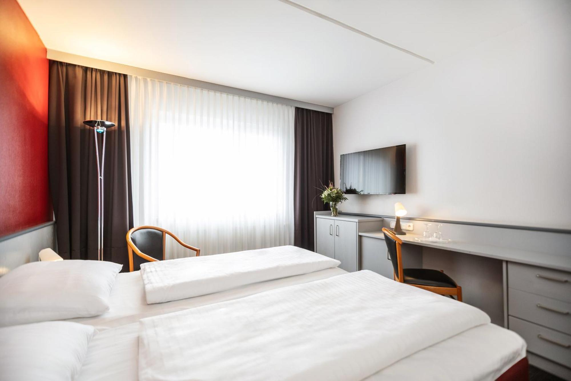 Hotel Good Morning + Bad Oldesloe Exterior foto