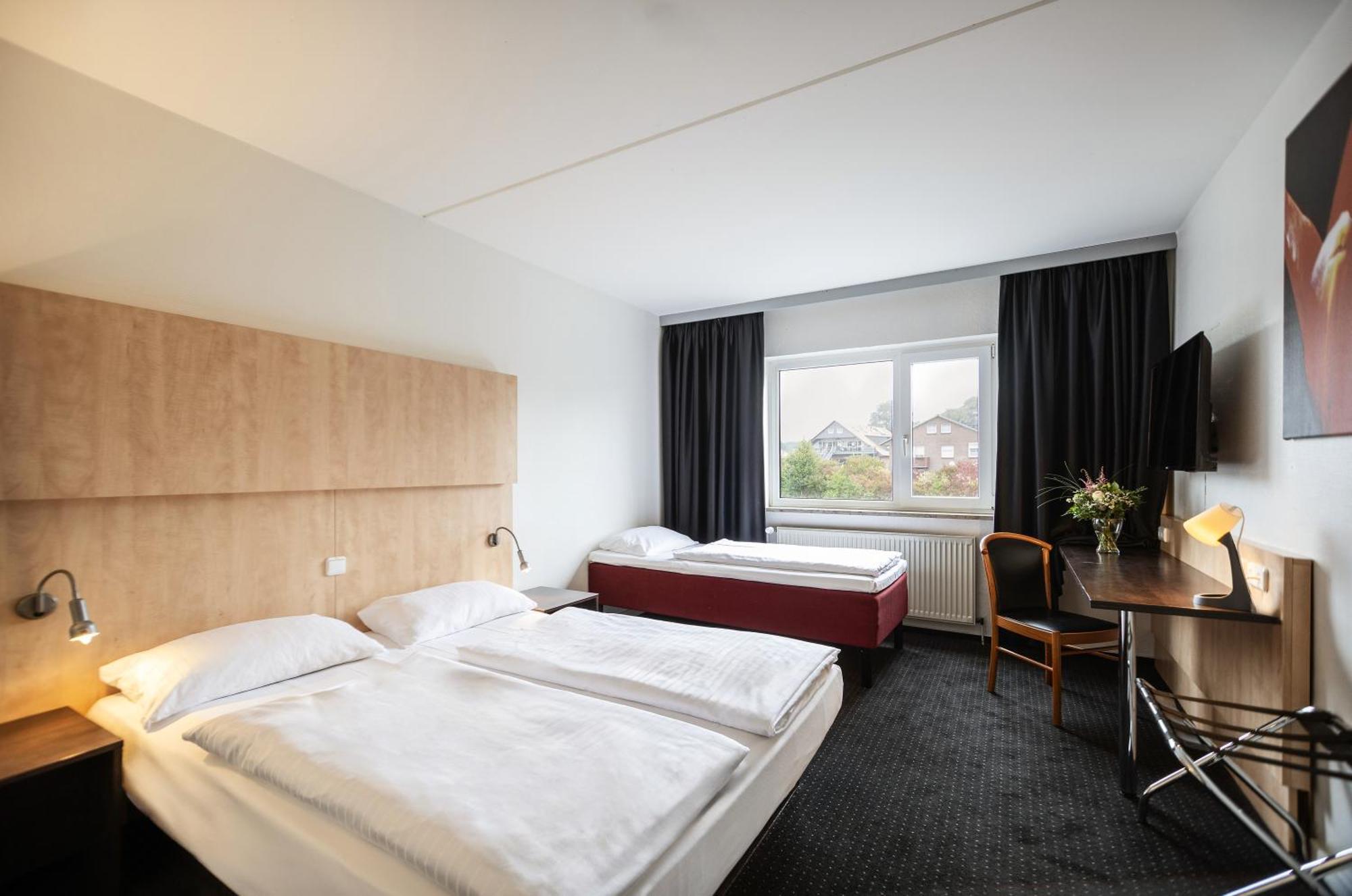 Hotel Good Morning + Bad Oldesloe Exterior foto